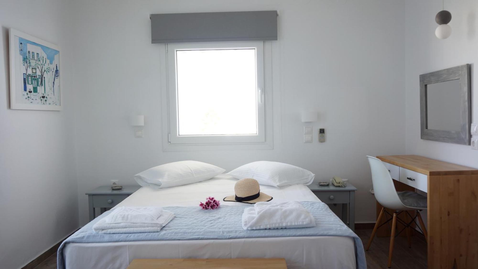Hotel Maria Elena - *